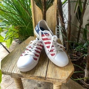 American flag print tennis shoes